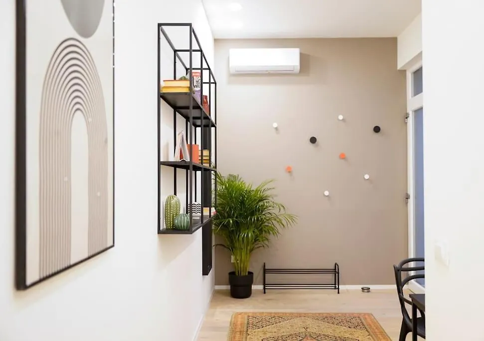 Navigli-Bocconi Spazio Luce Design Apartment Milan