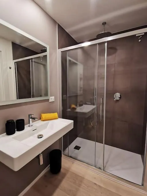 Navigli-Bocconi Spazio Luce Design Apartment Milan